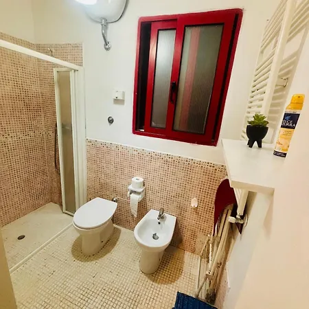 Apartment Benny House In The Park Close To Gemelli, Stadio Olimpico And Fl3 Station To S Peter And City Center Rome