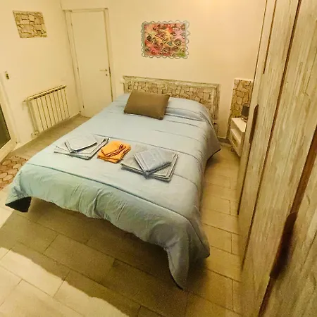 Benny House In The Park Close To Gemelli, Stadio Olimpico And Fl3 Station To S Peter And City Center Rome