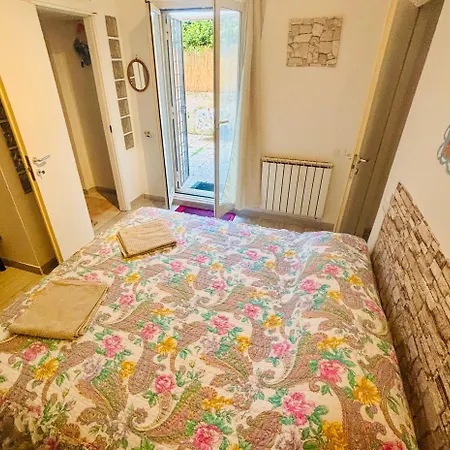 Apartment Benny House In The Park Close To Gemelli, Stadio Olimpico And Fl3 Station To S Peter And City Center