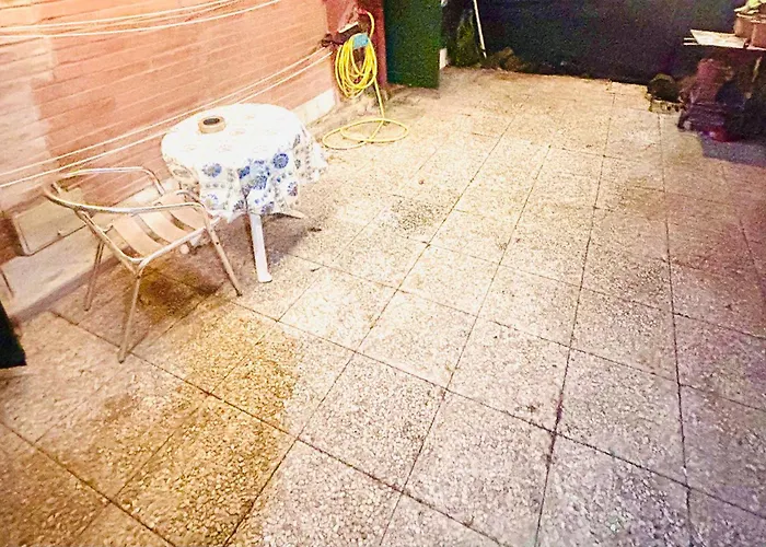 Apartment Benny In The Park, A Pochi Minuti Da Gemelli,stadio Olimpico, E Stazione Fl3 Per Centro Citta E San Pietro