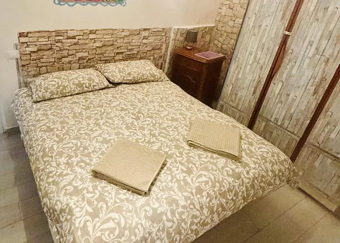 Apartment Benny In The Park, A Pochi Minuti Da Gemelli,stadio Olimpico, E Stazione Fl3 Per Centro Citta E San Pietro *