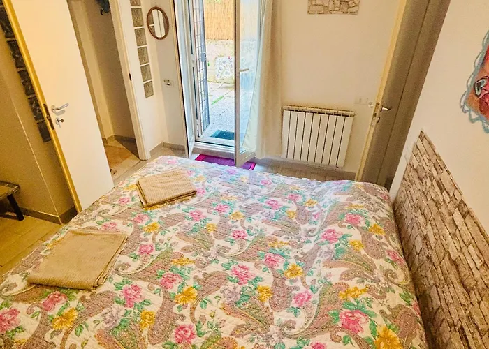 Apartment Benny In The Park, A Pochi Minuti Da Gemelli,stadio Olimpico, E Stazione Fl3 Per Centro Citta E San Pietro